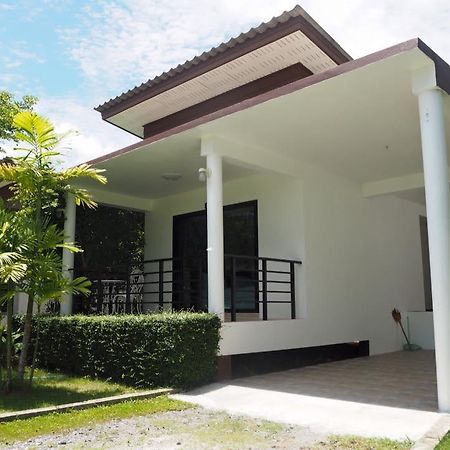 B.M.P Resort Khao Lak Eksteriør bilde